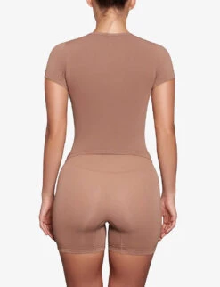 Smoothing Slim-fit Stretch-woven T-shirt -Whistles Clothing Shop R04061706 SIENNA ALT03