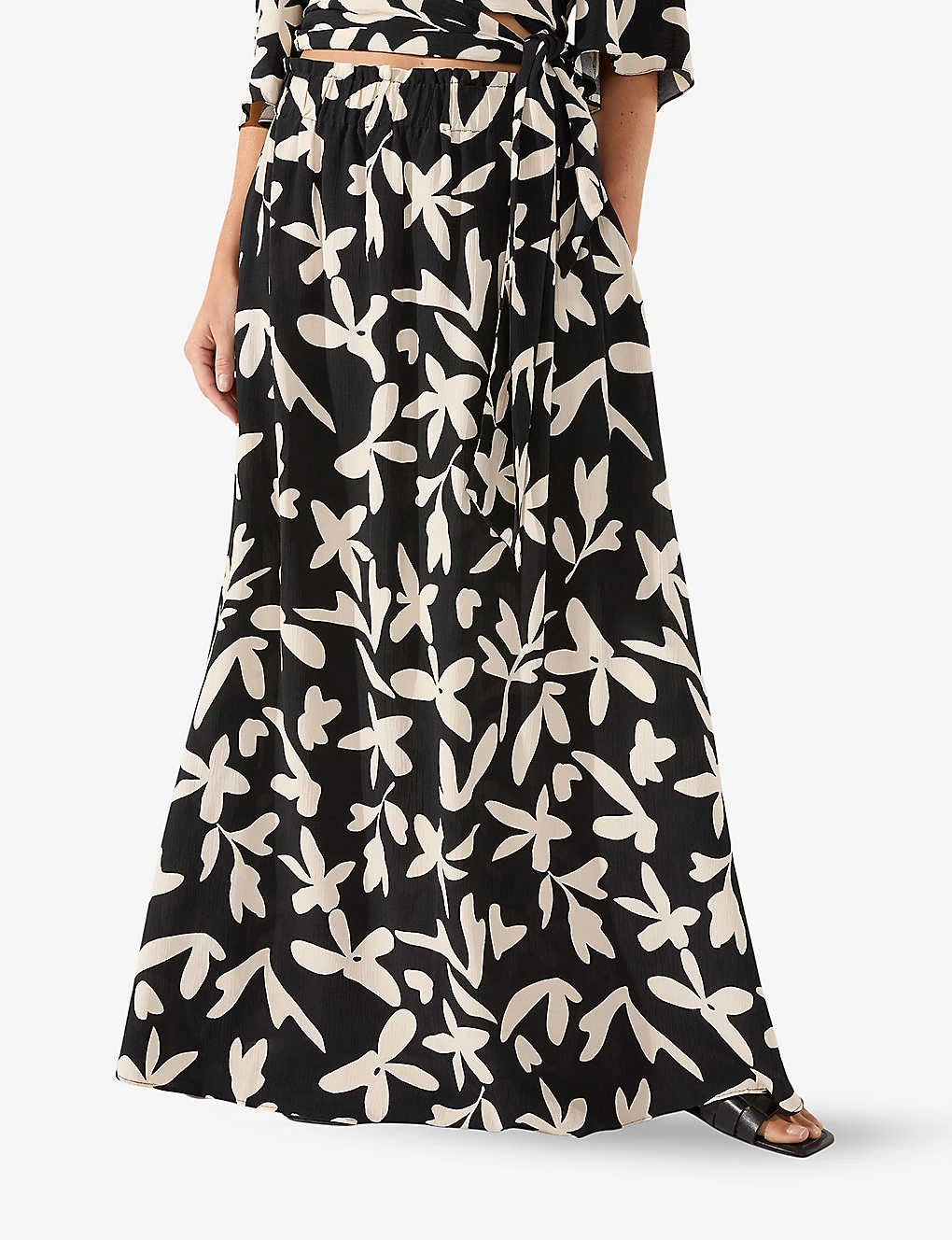 Leaf-print Maxi-length Woven Skirt 3 Leaf-print Maxi-length Woven Skirt - Image 3